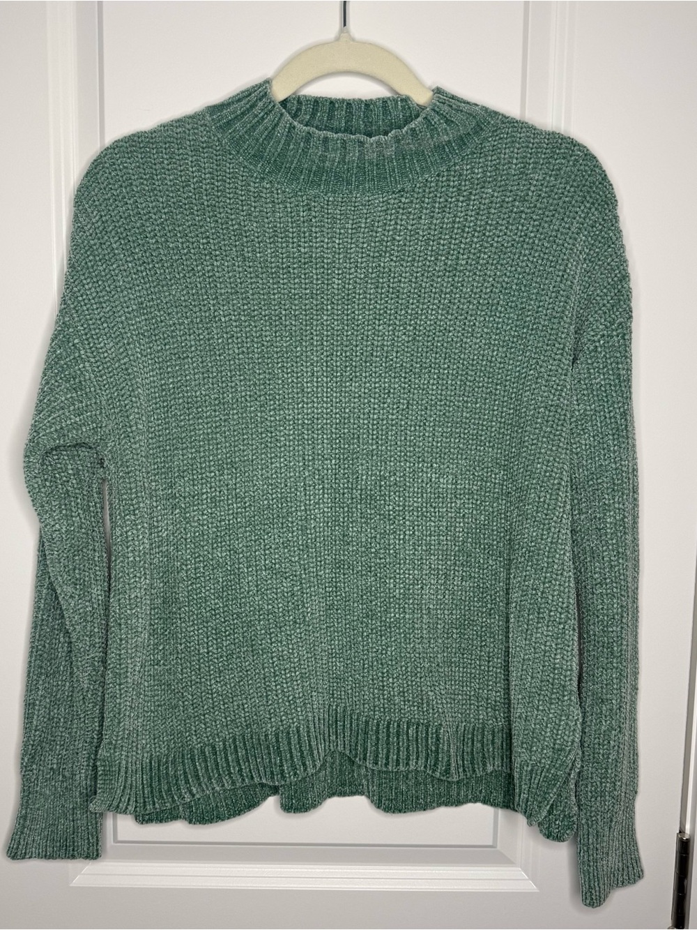 Time and Tru Women's Chenille Sweater
- Green